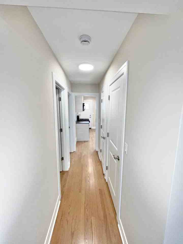 5547 N Central Ave #1 - Photo 7 of 22