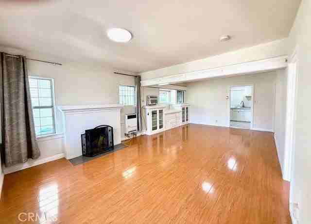 5109 Meridian St - Photo 3 of 18