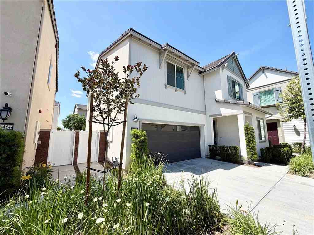 16458 Globetrotter St - Photo 4 of 48