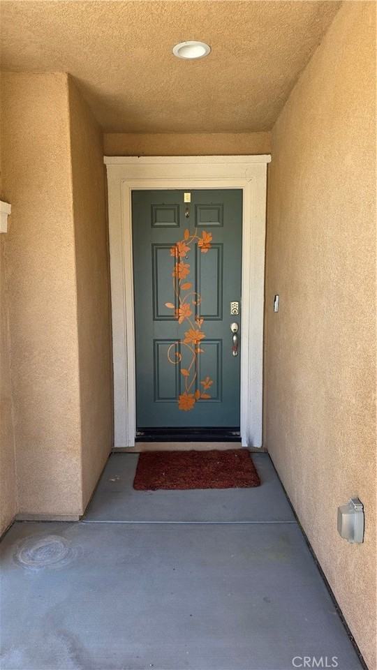 10546 Pampas Ct - Photo 2 of 17