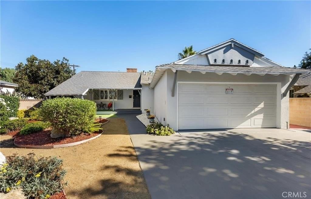 8356 Vanalden Ave - Photo 2 of 46