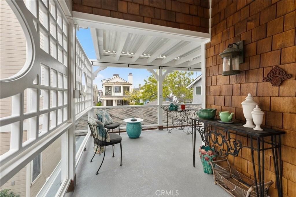 130 Topaz Ave #1-2 - Photo 4 of 16