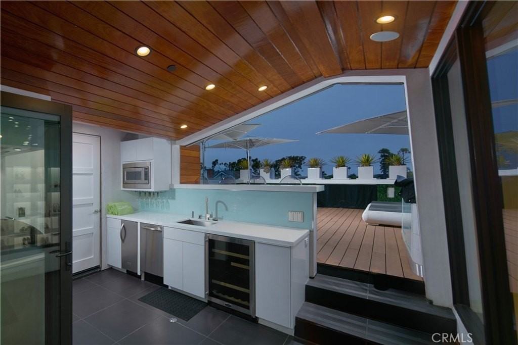 604 Acacia Ave - Photo 7 of 8