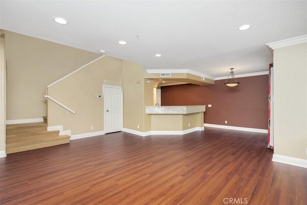 123 Valley View Ter - Photo 6 of 17