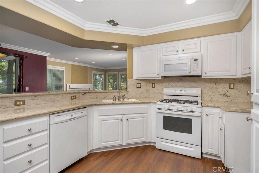 123 Valley View Ter - Photo 7 of 17