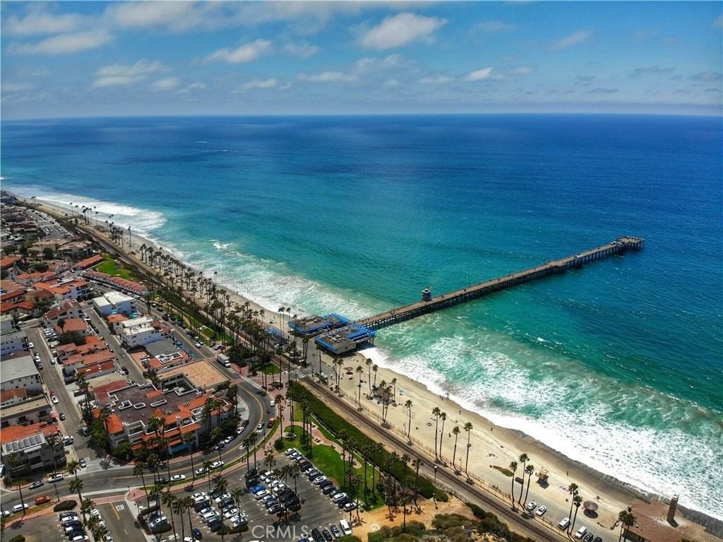 200 Avenida Monterey - Photo 5 of 7