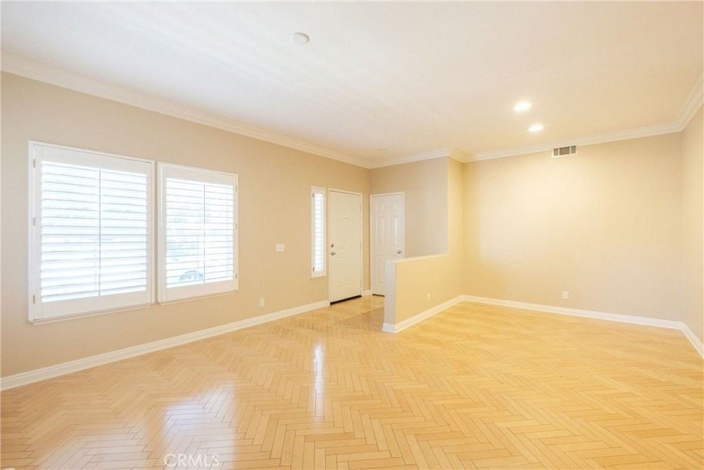 25 Periwinkle - Photo 4 of 25