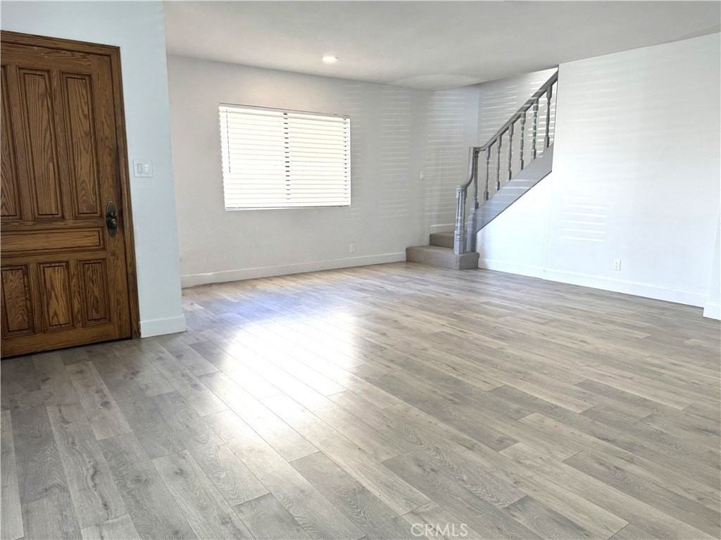 4292 Howard Ave - Photo 3 of 25