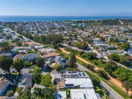 featured image of 2404 Laurel Ave