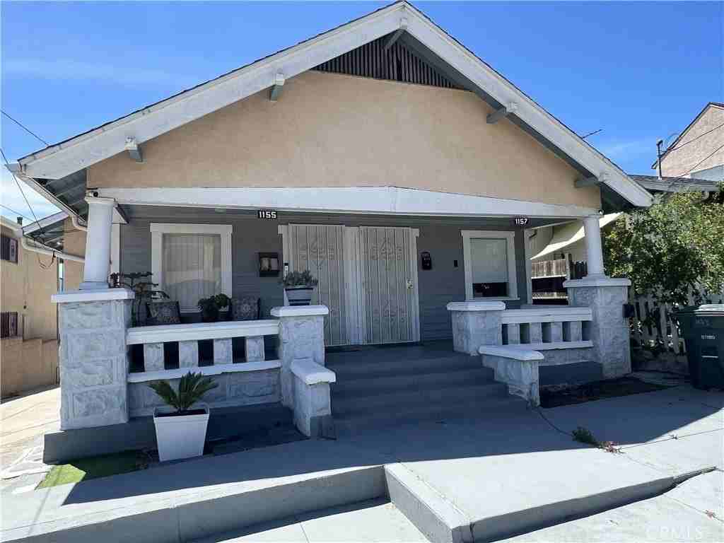 1157 W 2nd St - Photo 2 of 15