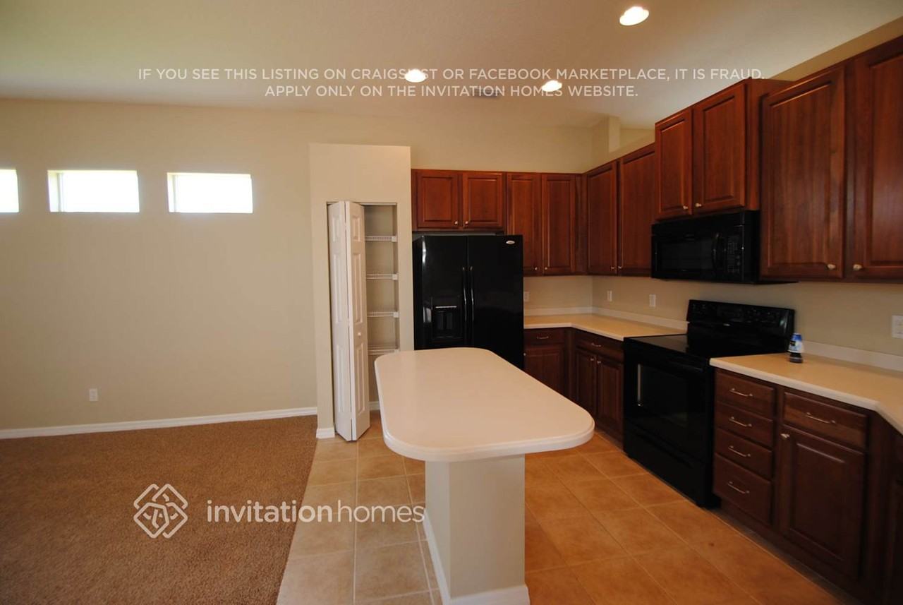 11465 56th Street Cir E - Photo 4 of 12