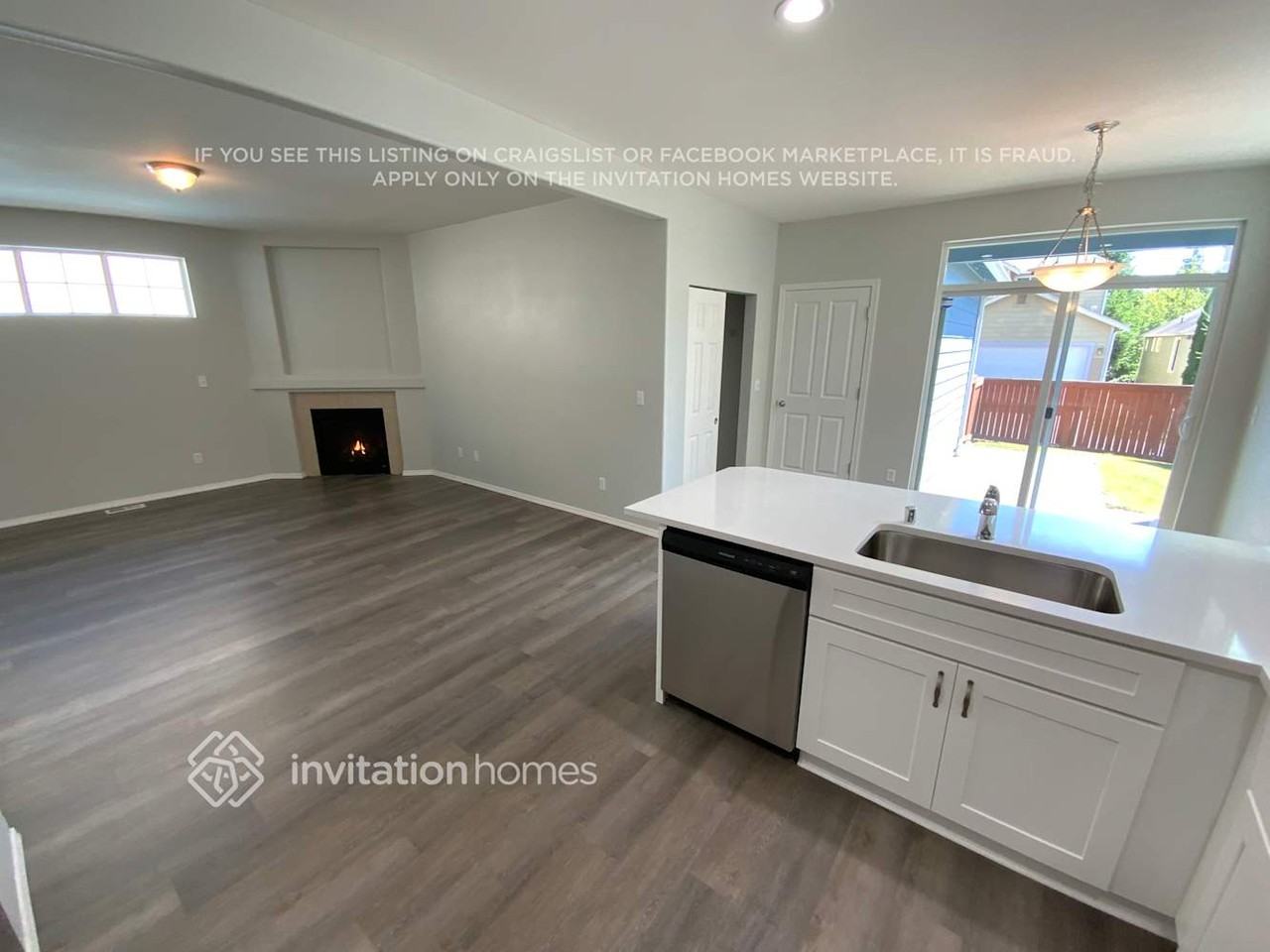 8967 Campus Meadows Loop Ne - Photo 3 of 10