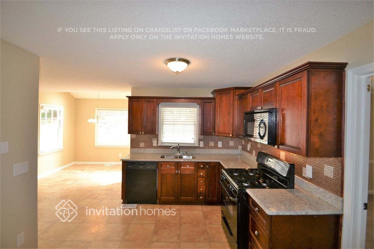 6175 Golden Lndg - Photo 7 of 21