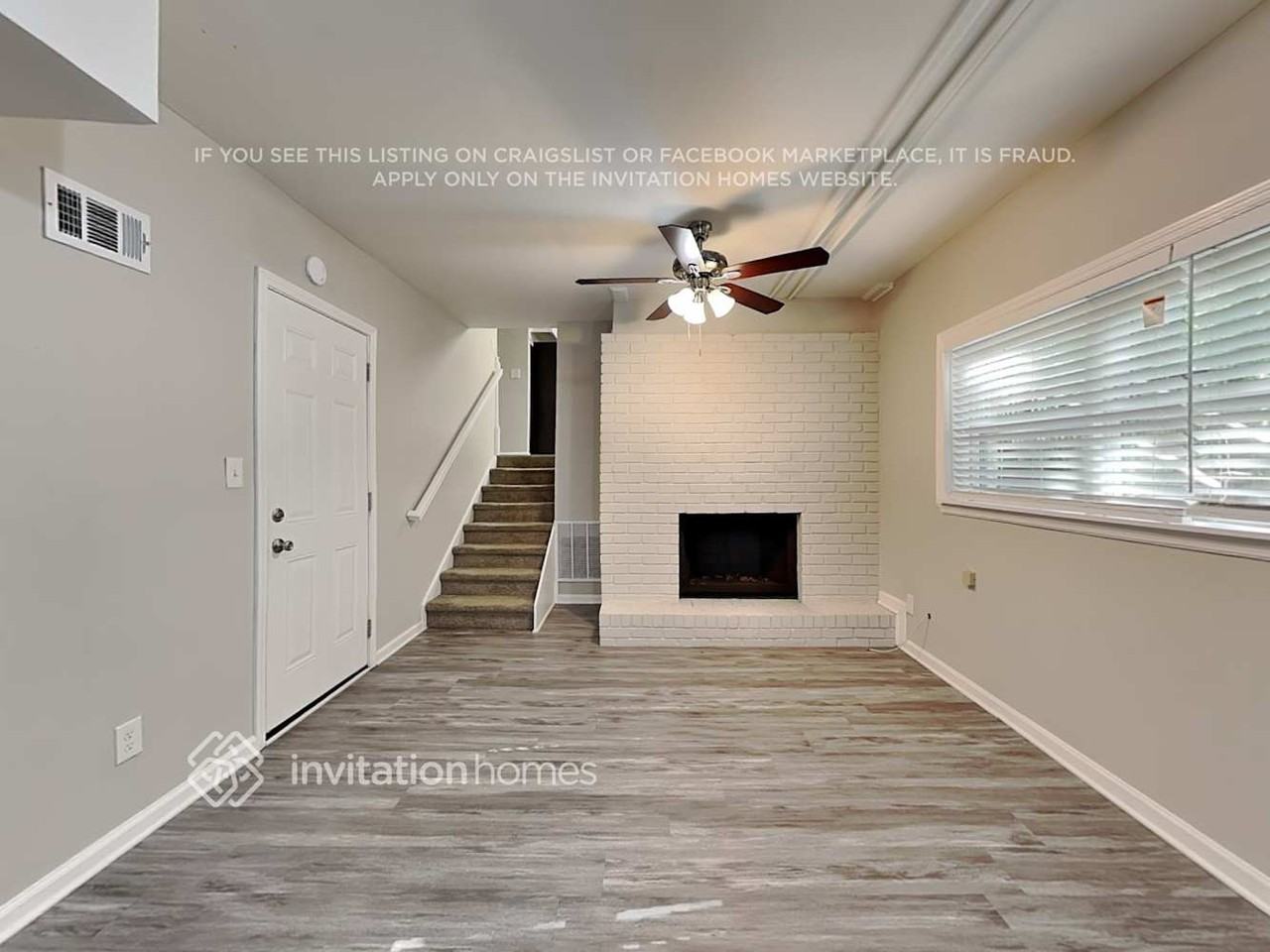 3269 Robin Hood Ln - Photo 6 of 20