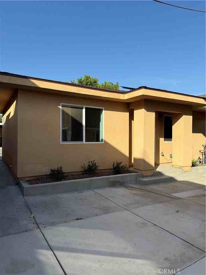 11721 Sitka St - Photo 5 of 5