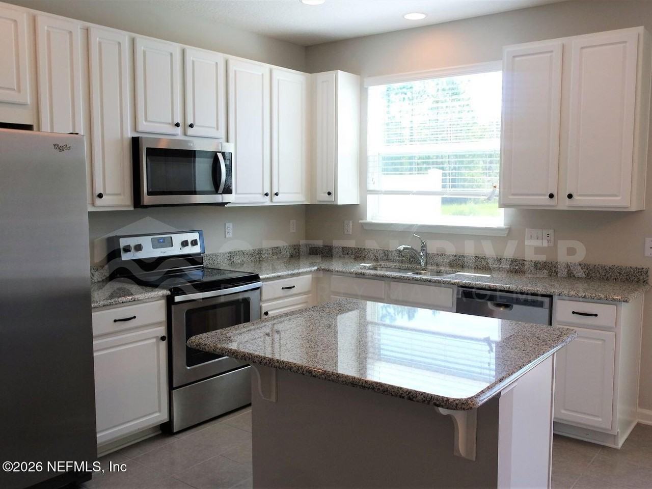 503 Richmond Dr - Photo 3 of 23