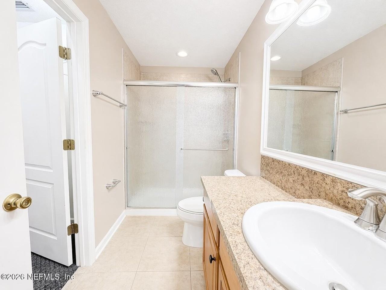 253 E Pisa Pl - Photo 6 of 10