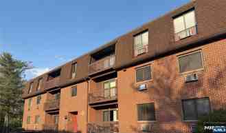 740 Mill St Unit E8 - Photo 1 of 1