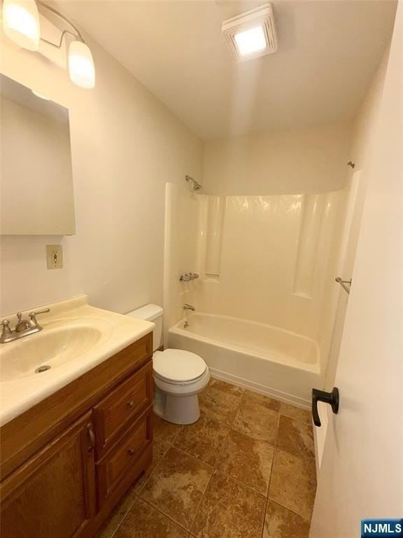 740 Mill St Unit E8 - Photo 7 of 18