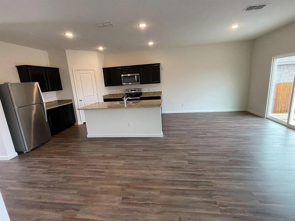 808 Bois D Arc Ln - Photo 7 of 10