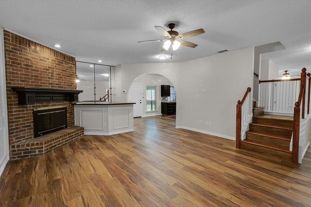 2439 Whitetail Dr - Photo 3 of 29