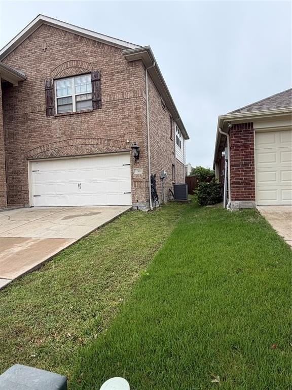 12404 Coral Dr - Photo 3 of 26