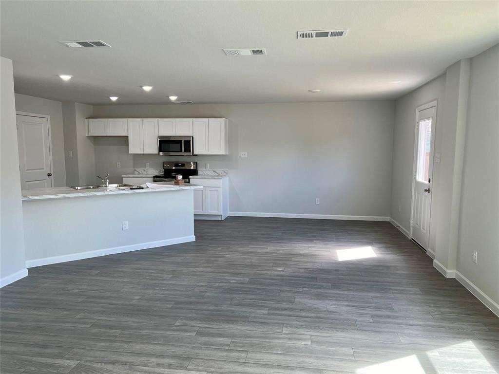 7333 Tin Star Dr - Photo 4 of 20