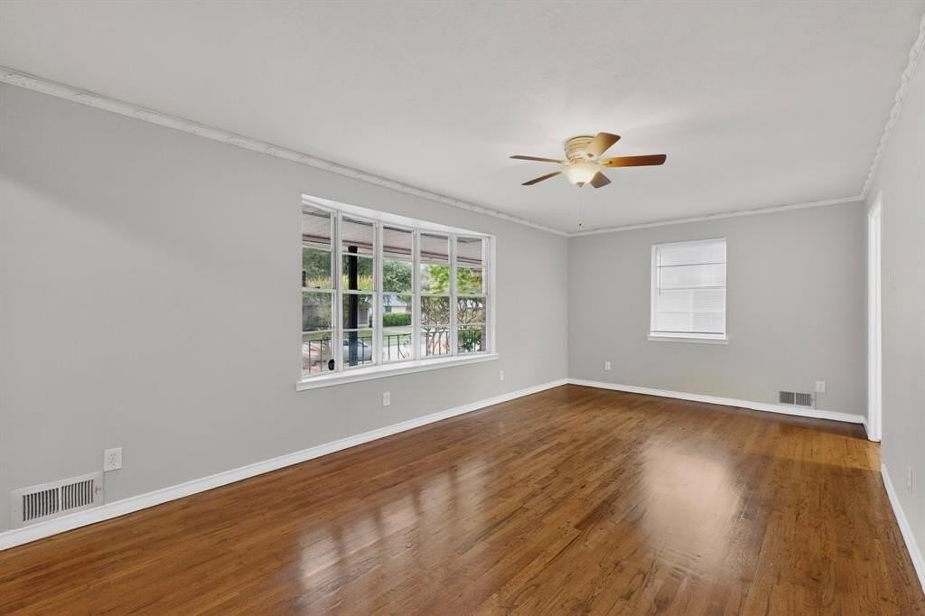 2522 Pinebluff Dr - Photo 3 of 19