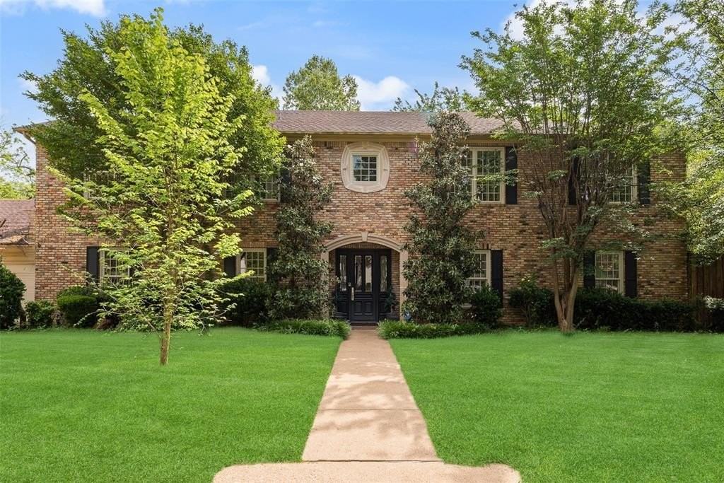 1418 Yakimo Dr - Photo 2 of 29