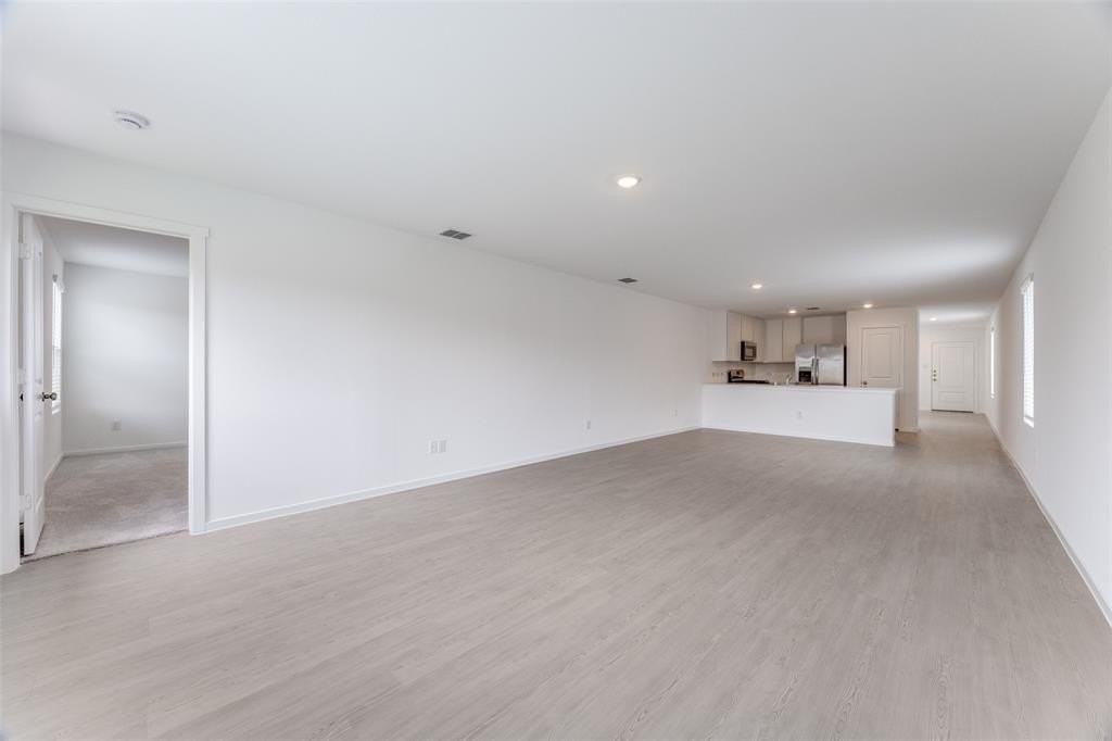 3812 Ontario Way - Photo 6 of 12