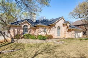 featured image of 1214 Sandhurst Ct