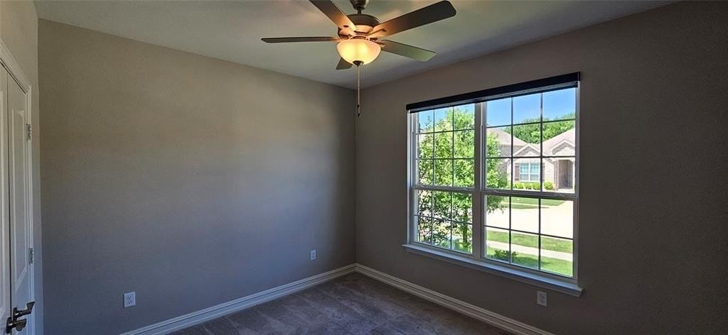 2720 Southampton Dr - Photo 7 of 20