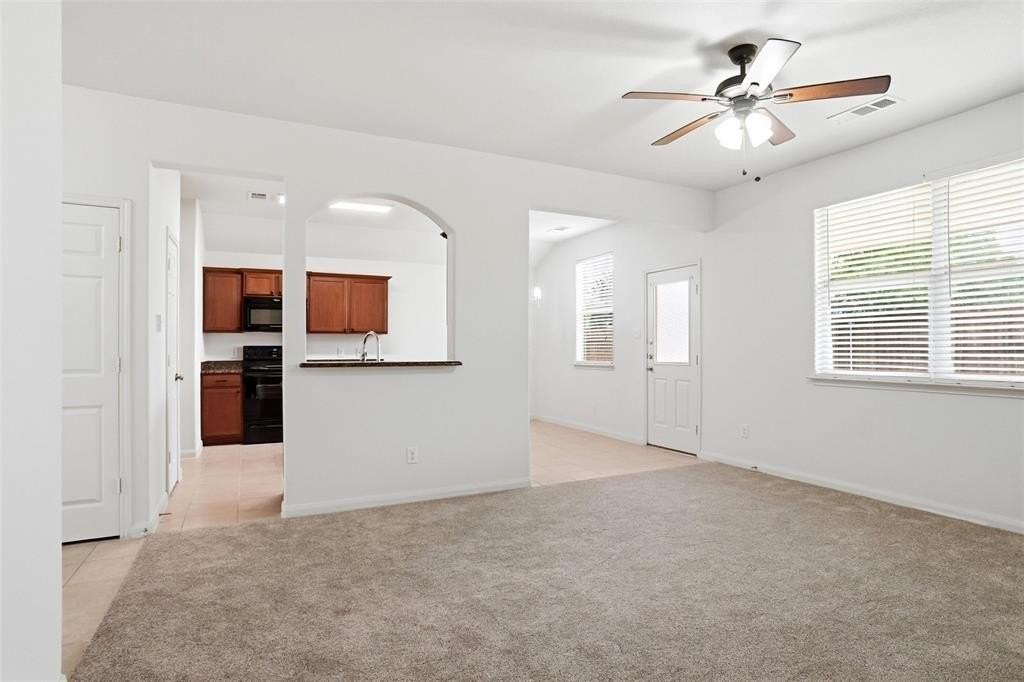 216 Meadow Ridge Dr - Photo 6 of 16