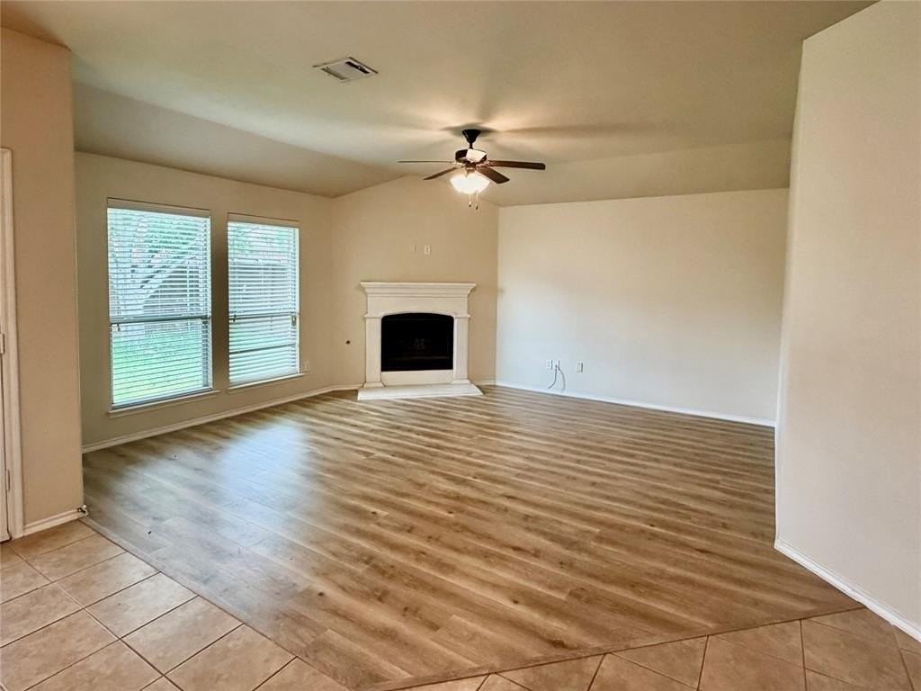 1106 Ellis Rd - Photo 5 of 17