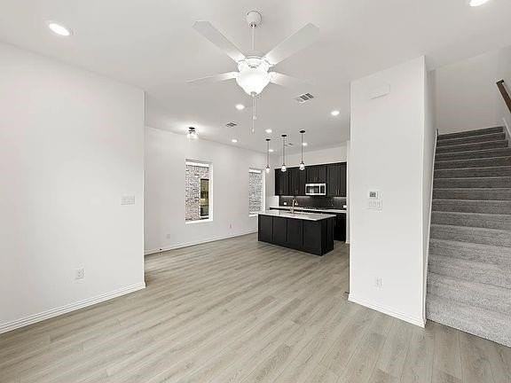 713 Kerrville Ln - Photo 6 of 11