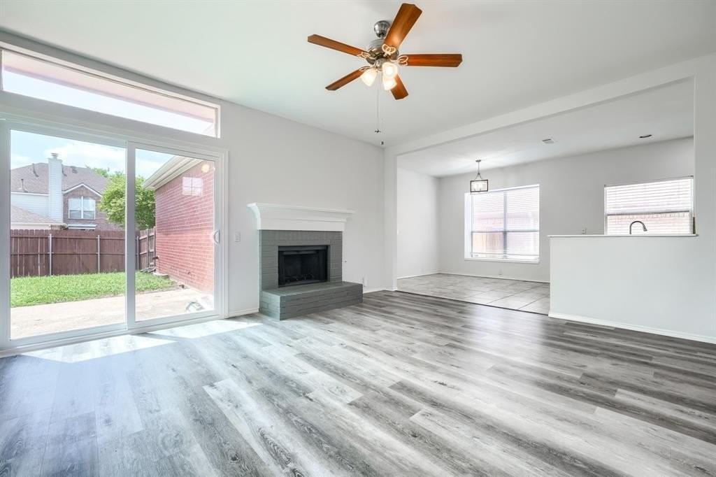 11441 Clover Knoll Dr - Photo 3 of 31