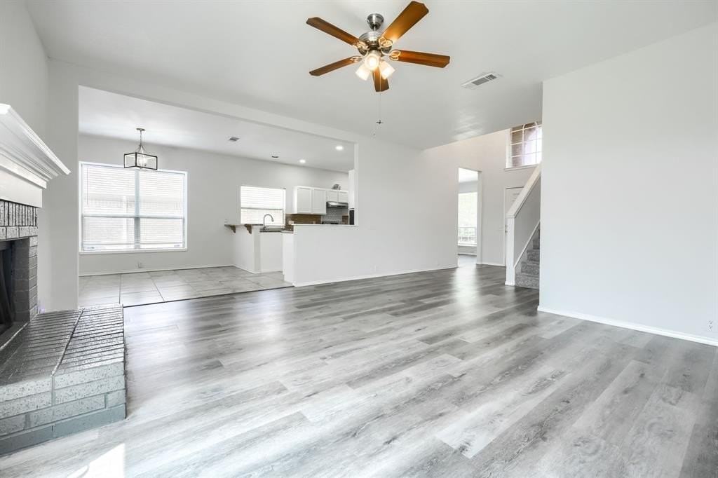 11441 Clover Knoll Dr - Photo 4 of 31