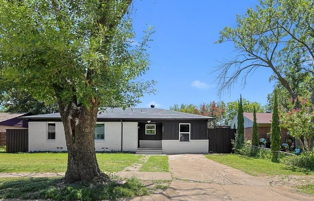 3520 Sidney Dr - Photo 2 of 30