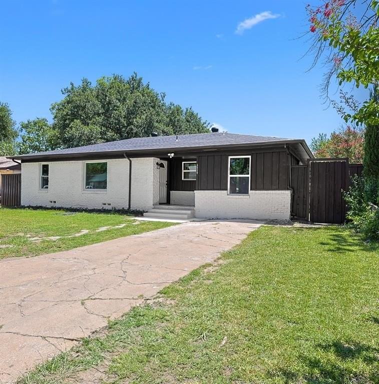 3520 Sidney Dr - Photo 3 of 30