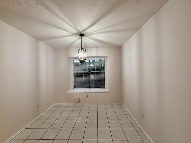 1116 Glyndon Dr - Photo 4 of 14