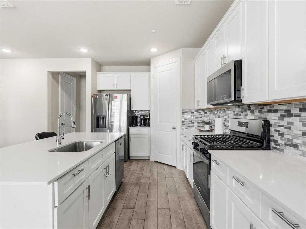 217 Suma Dr - Photo 6 of 28