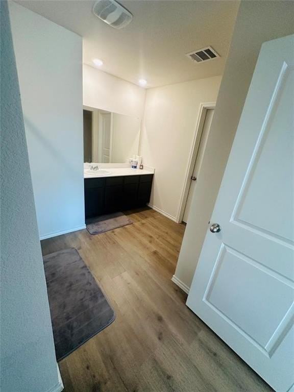 1452 Stuarts Forest Dr - Photo 3 of 7