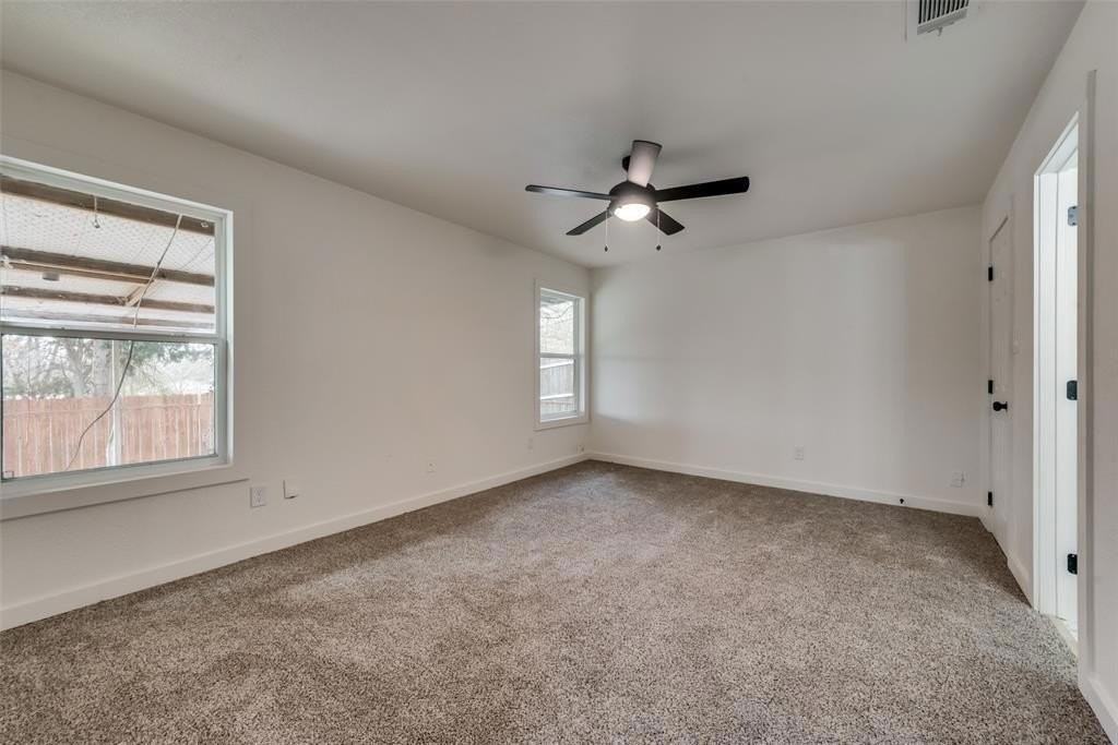 9227 Crimnson Ct - Photo 6 of 8