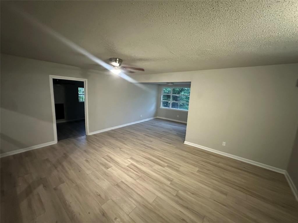 2908 Binyon Ave - Photo 6 of 9