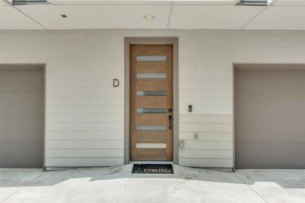 1922 Ashby St #2D - Photo 3 of 25