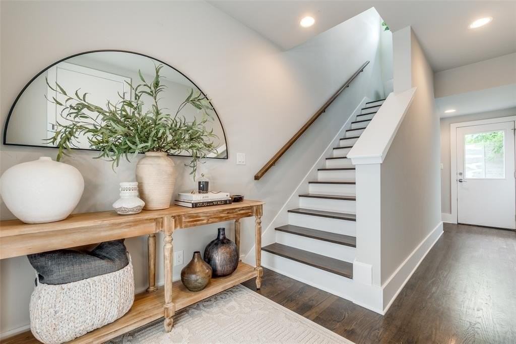 1922 Ashby St #2D - Photo 4 of 25