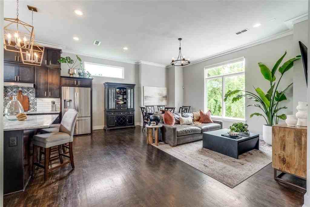 1922 Ashby St #2D - Photo 5 of 25