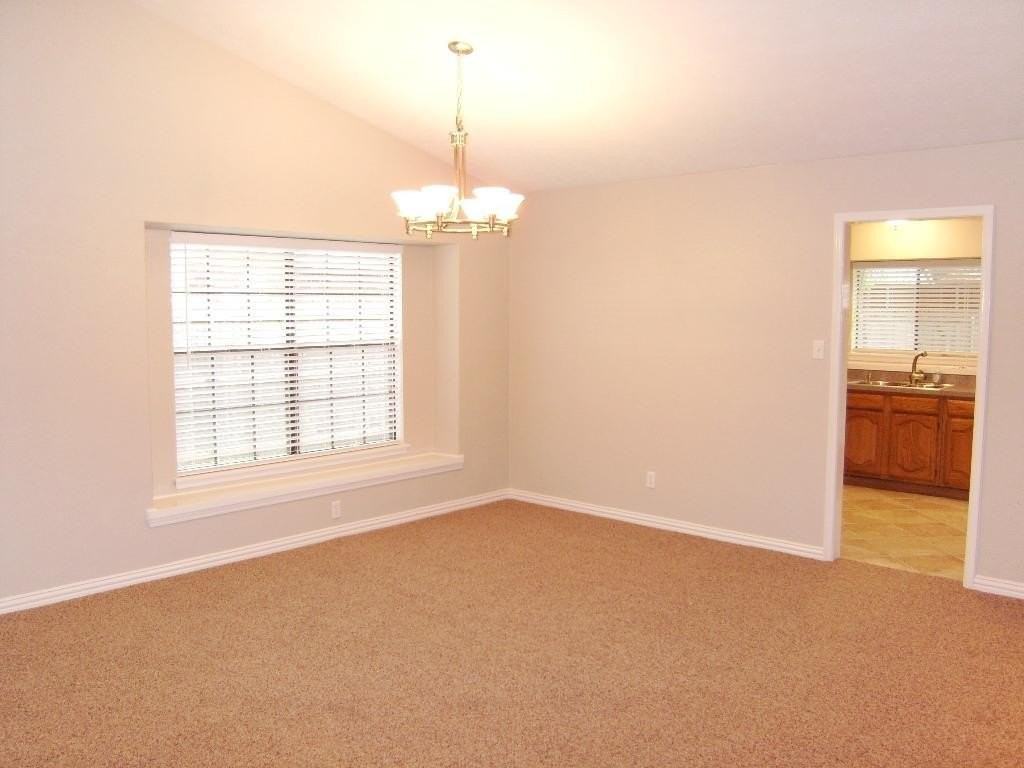 6909 Darton Dr - Photo 6 of 13