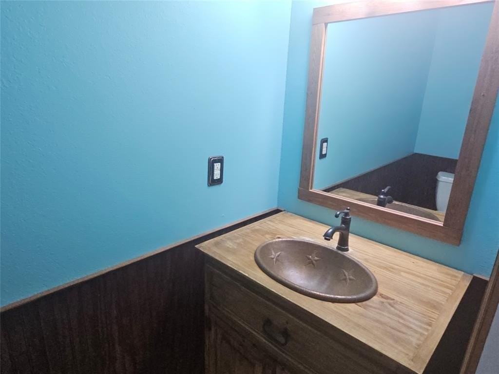 3925 Hanna Rose Ln - Photo 6 of 26