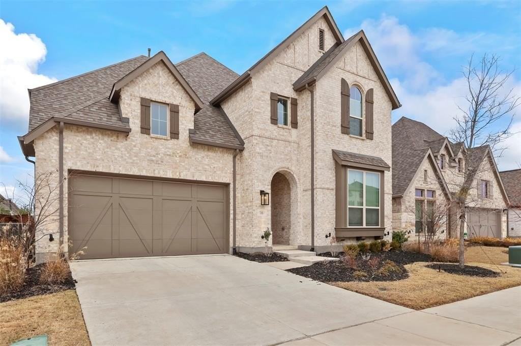 3101 Peartree Ln - Photo 2 of 27